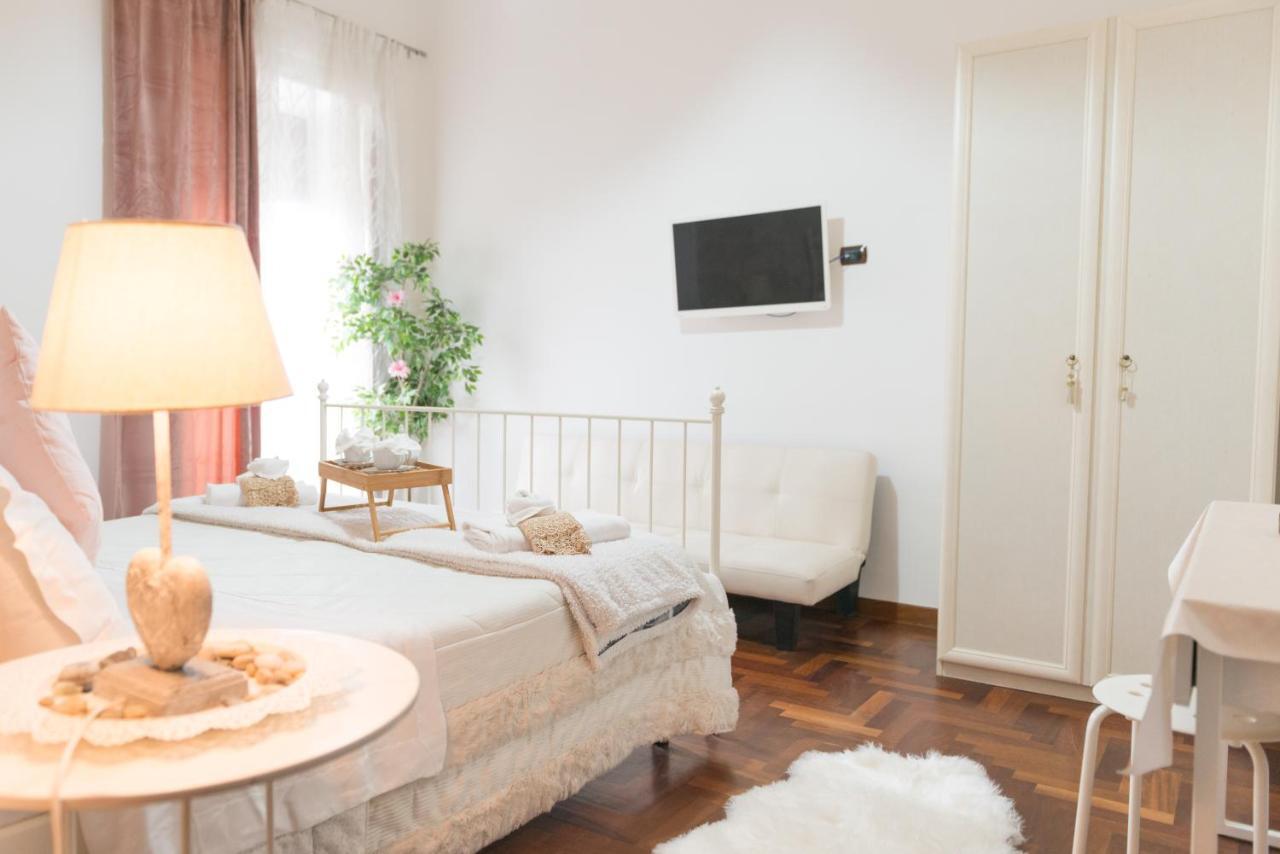 Laetitia Guest House32 Aversa Exteriör bild